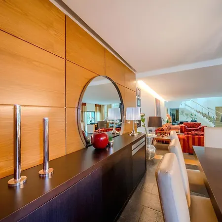 Relaxation House Na Nazare בית נופש *