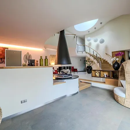 Relaxation House Na Nazare נאזרה